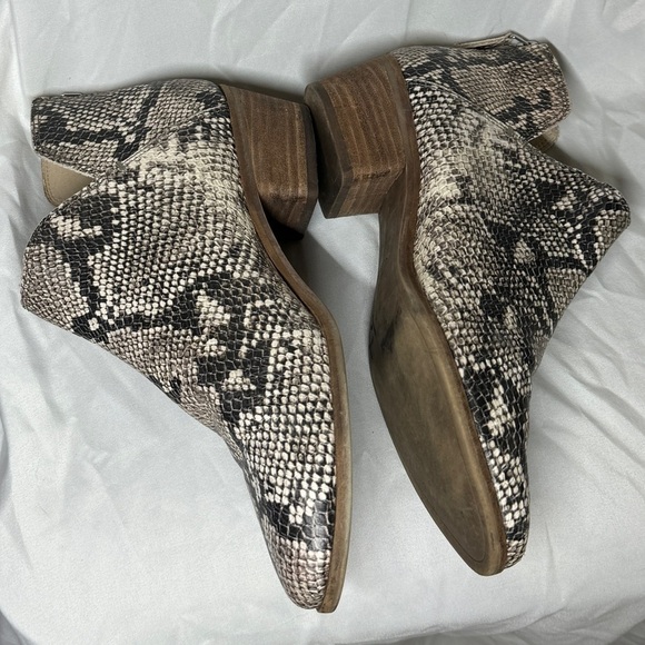 Dolce Vita Karsen Reptile Snakeskin Black Grey Cream Cut Out Heeled Booties 9 - Picture 8 of 14